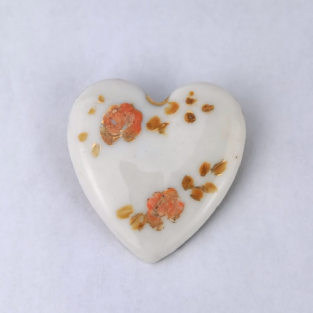 Vintage‎ Porcelain Heart Brooch Pink Floral Gold Gilt Leaves Romantic Pin